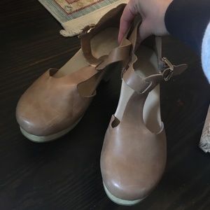 Brown heeled clogs